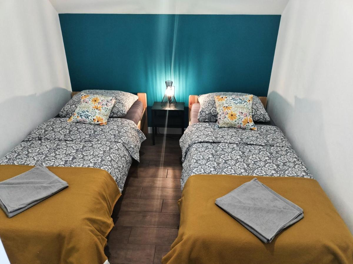 Apartamenty Jodlowa - Bilard - Bawialnia - Krolikarnia Krajno-Zagorze Exteriér fotografie